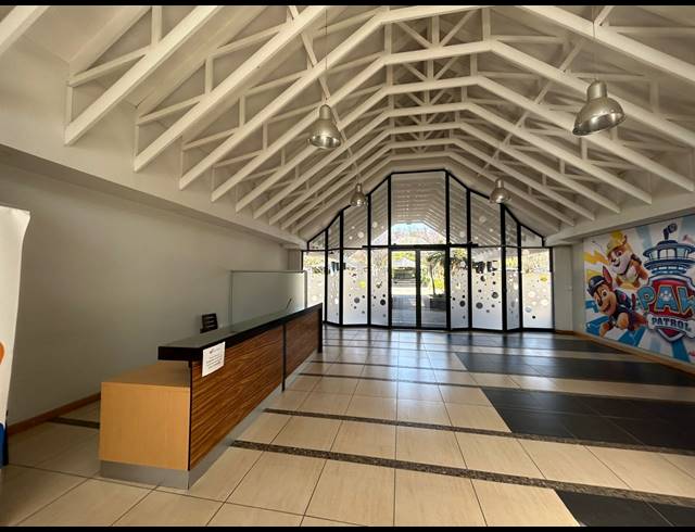 1,610M² OFFICE FOR SALE IN WOODMEAD